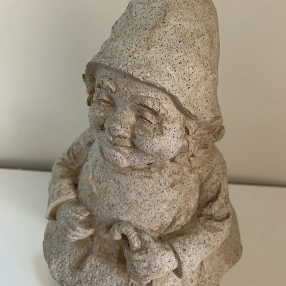 Vintage Elf stone garden gnome 2.5 pounds